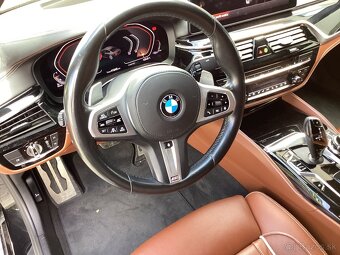 Bmw 540D M xdrive sedan - 12