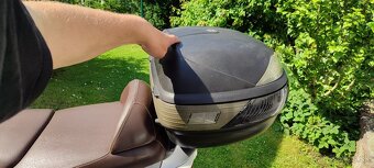 PIAGGIO MP3 300ie r.v.2014 - 12