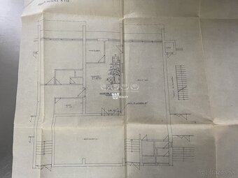 NA PREDAJ Zabehnutá reštaurácia v dobrej lokalite s teraso - 12