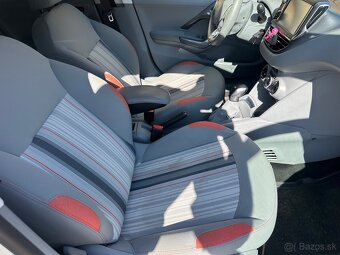 Peugeot 208 1.4 HDi - 12