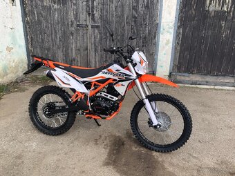 Nove Cestné enduro DEFENDER 250 cm3 - kolesá 21/18 + Štartér - 12