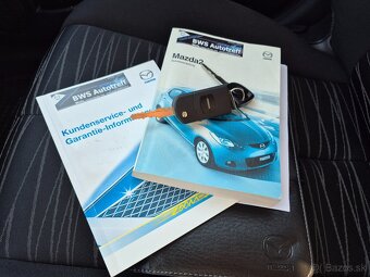 Mazda 2 ... 1,3 16v Benzín ... 131 000km - 12