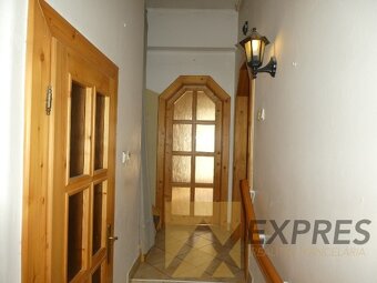 RK EXPRES - predaj rodinný dom v Handlovej, ul. Dimitrovova. - 12