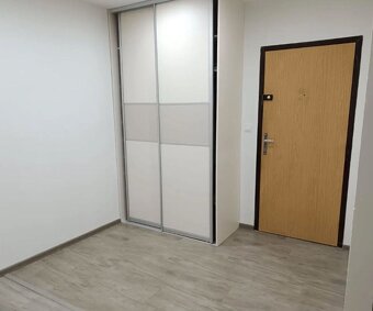 3-izbový byt s loggiou, ul. Šustekova , Bratislava V TOP - 12