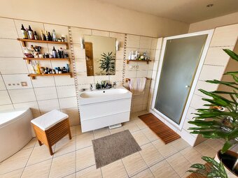 4izbový RD s garážou ,Malacky - centrum - 12