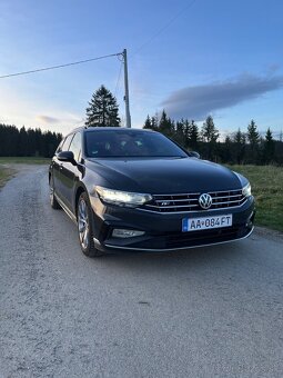Volkswagen PASSAT B8 R-LINE 4Motion VIRTUAL - 12