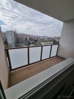Nový 1+1 byt, 43m2, Bernolakova OC Galeria, terasa - 12