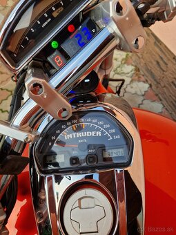 Suzuki Intruder vzr 1800 - 12
