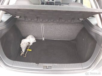Seat Ibiza 1.4i 16V Signo - 12