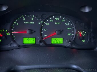 Ford Transit valník - 12