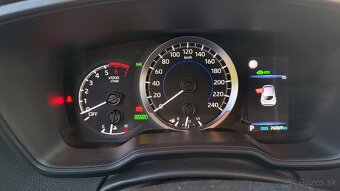 Toyota Corolla  hatchback 1.8 hybrid - 12