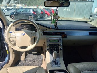 Volvo XC70 XC 70 D5 AWD Momentum - 12