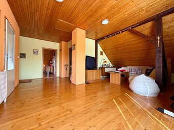 6 - izbový rodinný dom KRUŠOVCE - Dolné Chlebany, okr. Topoľ - 12