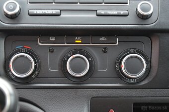 Volkswagen T5 Transporter Shuttle 2.0 TDI - 12