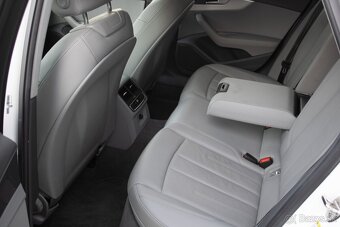 Audi A4 Avant 40 2.0 TDI quattro S tronic - 12