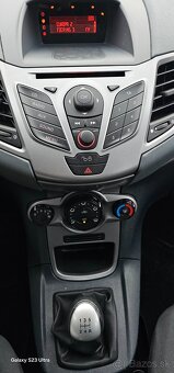 Ford Fiesta 1.25i Duratec - 12