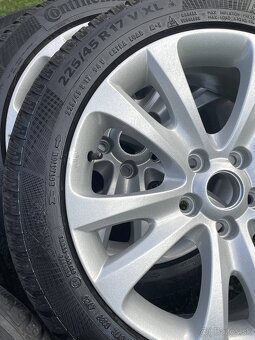 PALAS  DIJON TRIFID Orig. skoda VW alu disky R17 5x112  225  - 12