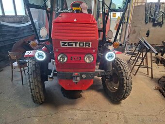 Zetor predné LED svetla 143mm 5,75' (angel eyes) - 12