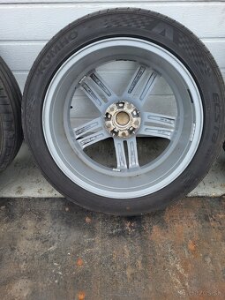 Elektrony 5x112r19 8.5j et 35 245 45 r19 - 12