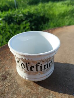 Starožitné hrnčeky - 12