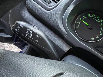 Škoda Fabia Combi 1.6 TDI FAMILY - 12