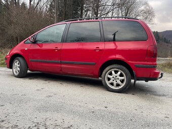 Volkswagen Sharan - 12