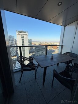 Luxusný 2-izbový byt na prenájom v Eurovea Tower – 25. posch - 12