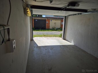 Predám garáž - Krivá ul., 19 m2, OV garáž aj pozemok. - 12