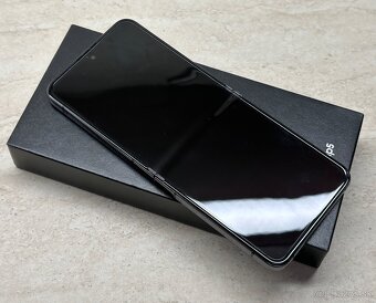 Samsung Galaxy Z Flip 5 5G 8GB/512GB - 12