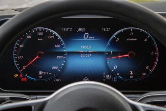 Mercedes-Benz GLE SUV 350 d 4MATIC A/T - 12
