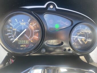 BMW scarver F 650CS - 12