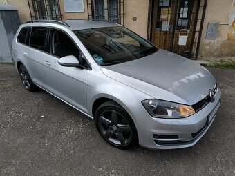 Volkswagen Golf VII Combi 2.0 TDI 110 kW - 12