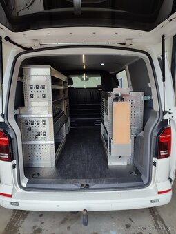 Volkswagen Transporter 2,0 TDI 150k DSG 7 Dielňa odpočet DPH - 12