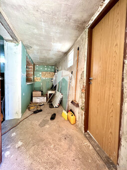 Reality KOMPLEX s.r.o. ponúka na PREDAJ viničný domček s pri - 12