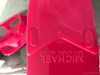MICHAEL KORS originál fuksia sandálky 38 - 12