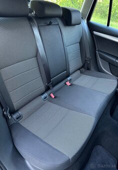 ŠKODA OCTAVIA III COMBI 1.6 TDI 2014 77KW - 12