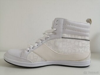 LACOSTE - 12