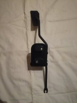 Mazda 323 BG pedále+snímače polohy - 12