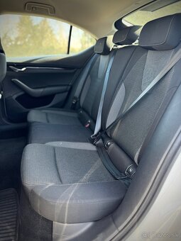 ŠKODA OCTAVIA 2.0 TDi - 12