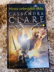 Nástroje smrteľníkov - Shadowhunters - 12