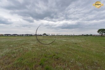 NA PREDAJ pozemok na výstavbu rodinných domov v Zohore - 12