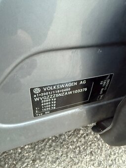 Volkswagen VW Tiguan 2.0 TDi 103kw koža,Výhrev,Ťažné,R18 - 12