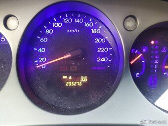 Honda Legend 3.5 V6 KA9 facelift 153 KW, 235 000 KM. LPG - 12