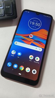 Motorola e6 plus 50€ - 12