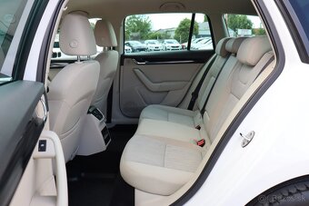 Škoda Octavia Combi 2.0 TDI Style EU6 - 12