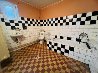 NA PREDAJ 5-IZBOVÝ RODINNÝ DOM | KOŠICE-PEREŠ - 12