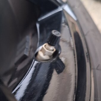 alu  kola  SUZUKI  SWACE - 12