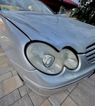 Mercedes Clk 270CDI W209 - 12