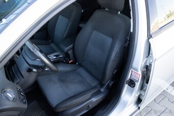 Ford Mondeo Combi - 12