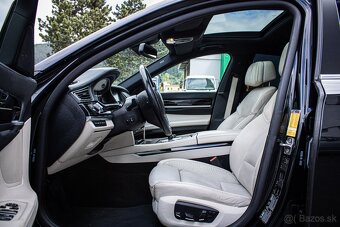 BMW 730d LCI xDrive, Soft-close, Webasto, Nové rozvody - 12